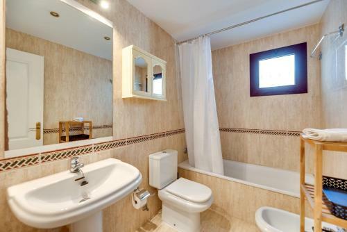 Apartamento Tranquil 2 Bdrm Peaceful Apt W/ 2 Pools