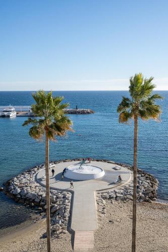 Apartamento Beachfront Studio With Stunning Sea Views