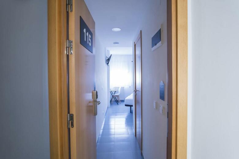 Hostal Alda Egues Rooms