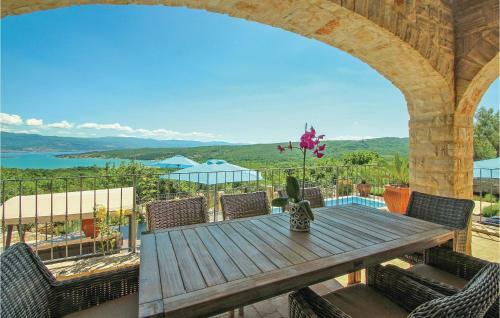 Holiday Home Suzan Bb V