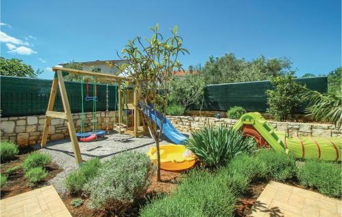 Holiday Home Suzan Bb V