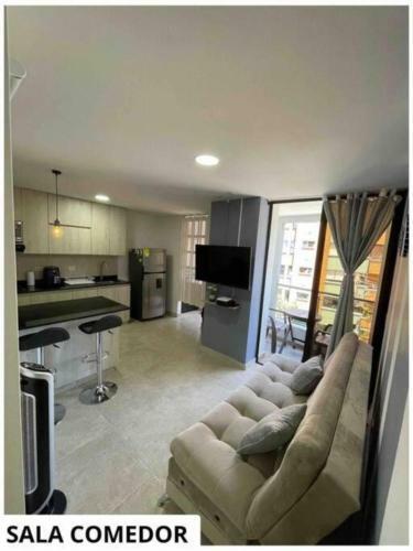 402 Apartamento En Medell�n Cerca A La 70 Amoblado