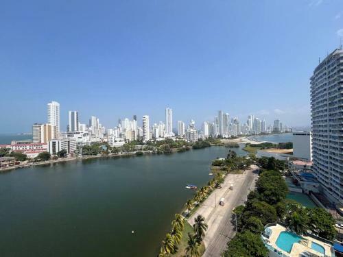 Apartamento Amazing Penthouse With Stunning Views & Pool