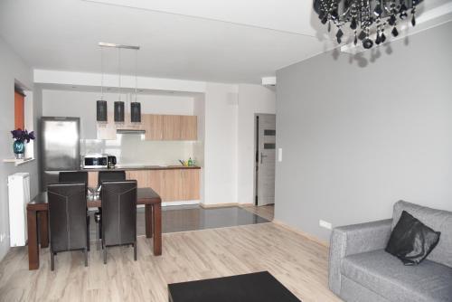 C&g Apartments Prestige