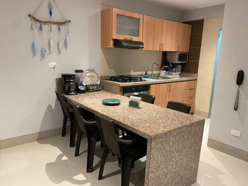 Apartamento En Mansi�n Del Mar, Bello Horizonte