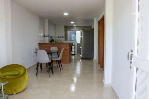 Apartamento C�modo Apto 3 Alcobas 2 Ba�os