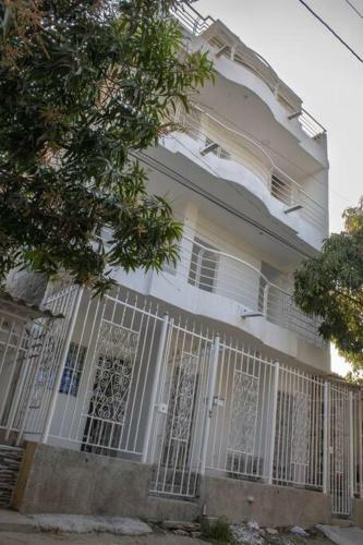 Apartamento C�modo Apto 3 Alcobas 2 Ba�os