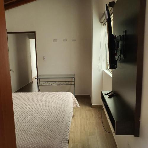 Apartamento Amoblado Barrio Primavera. Tranquilo Y C�modo