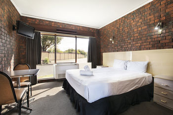 Excelsior Hotel