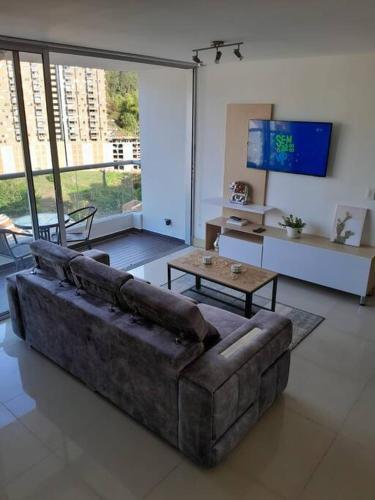 Moderno Apartamento, Mejor Ubicaci�n- Palmas