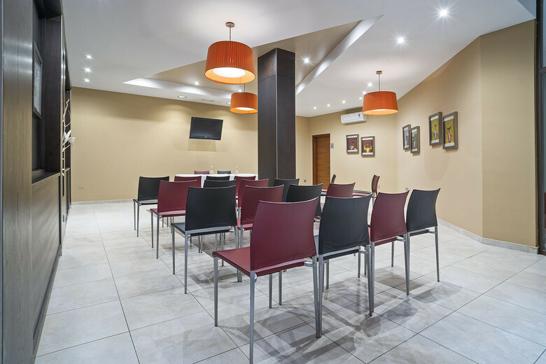 Hotel F&G Logro�o