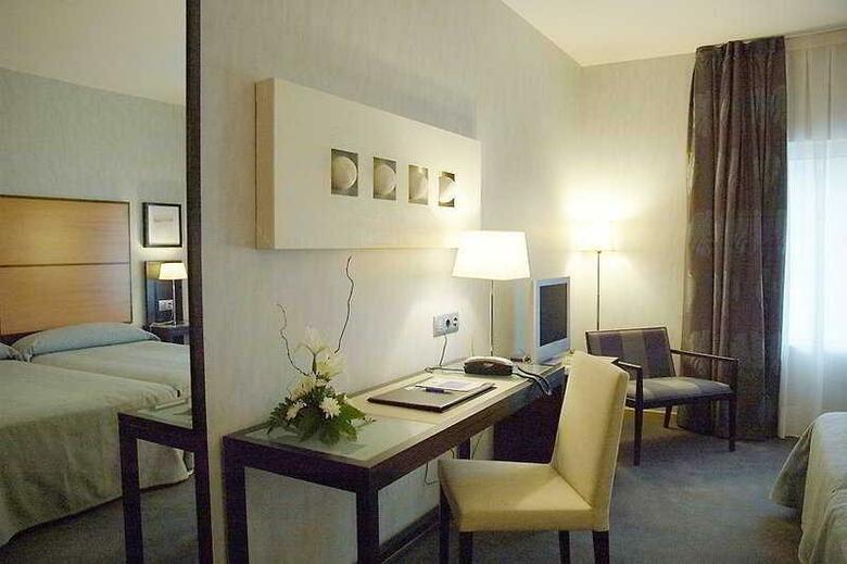 Hotel Maci� Real de La Alhambra