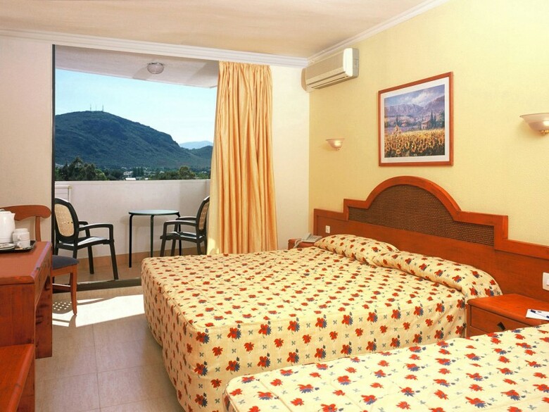 Hotel Marina Delfin Verde