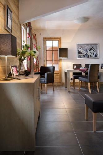 Hotel R�sidence Cgh La Grange Aux F�es