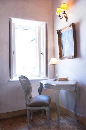 Hostal Amaryllis Luxury Guest House