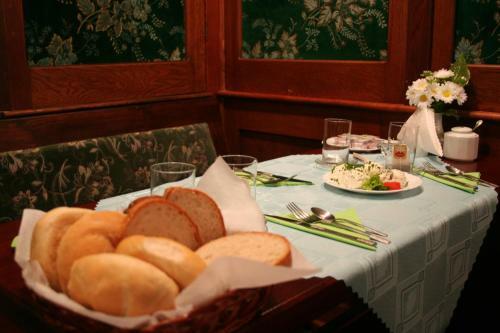 Bed & Breakfast Obiekt Hotelarski Patron