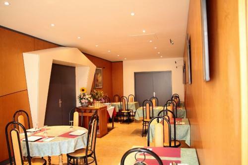 Hotel H�tel Restaurant Pourcheresse