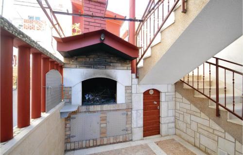 Apartment Mastrinka 21