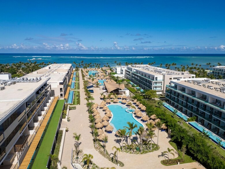 Hotel Serenade All Suites - Adults Only Resort