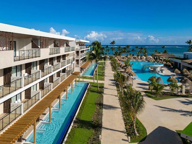 Hotel Serenade All Suites - Adults Only Resort