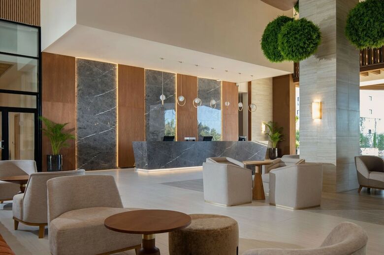 Hotel Serenade All Suites - Adults Only Resort