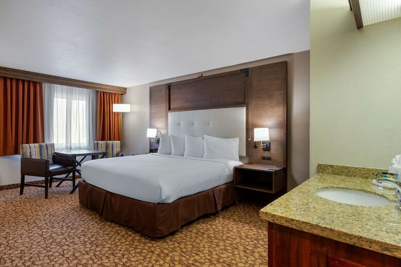 Hotel Best Western Plus Mill Creek Inn