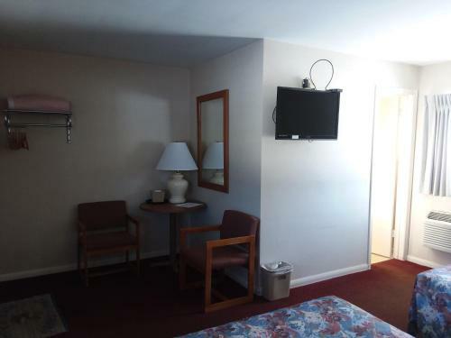 Motel Budget Host Inn - Manistique