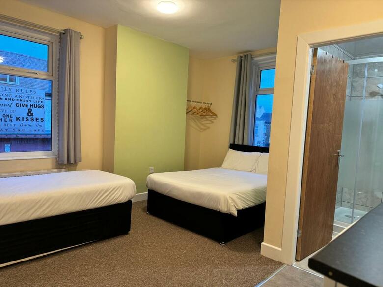 Charlton Aparthotel