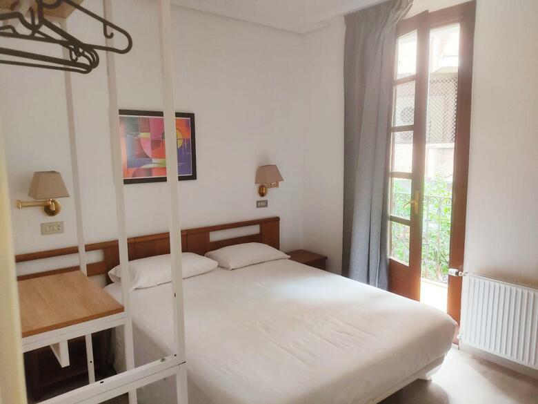 Hotel Lauxeta Berria