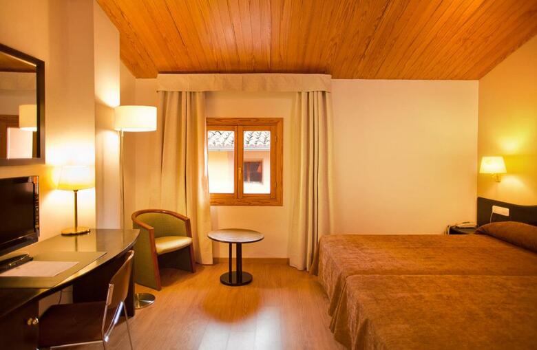 Hotel Villa De Biar Shc