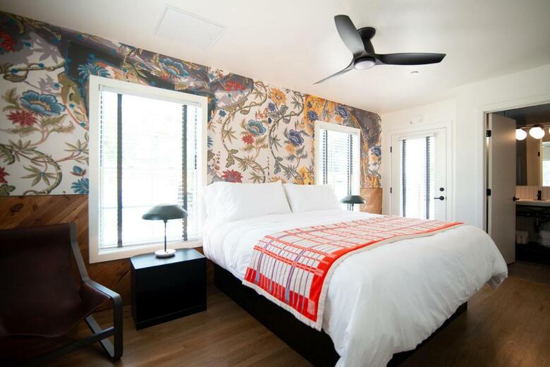 Talbot Commons Hotel