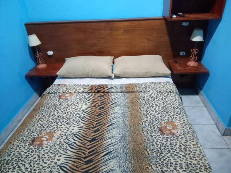 Apartamento Hotel El Colonial