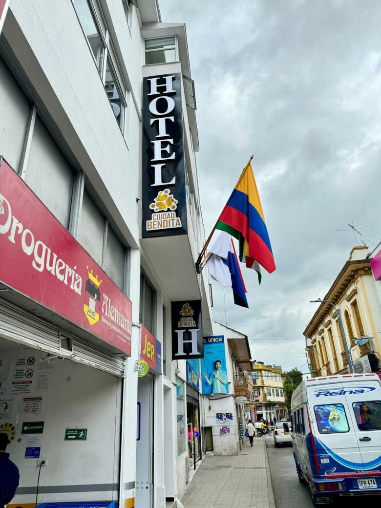 Hotel Ciudad Bendita