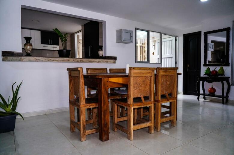 Hotel Jiisot Camarones Inn