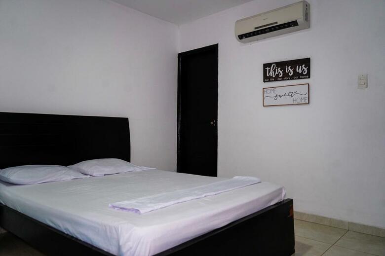 Hotel Jiisot Camarones Inn