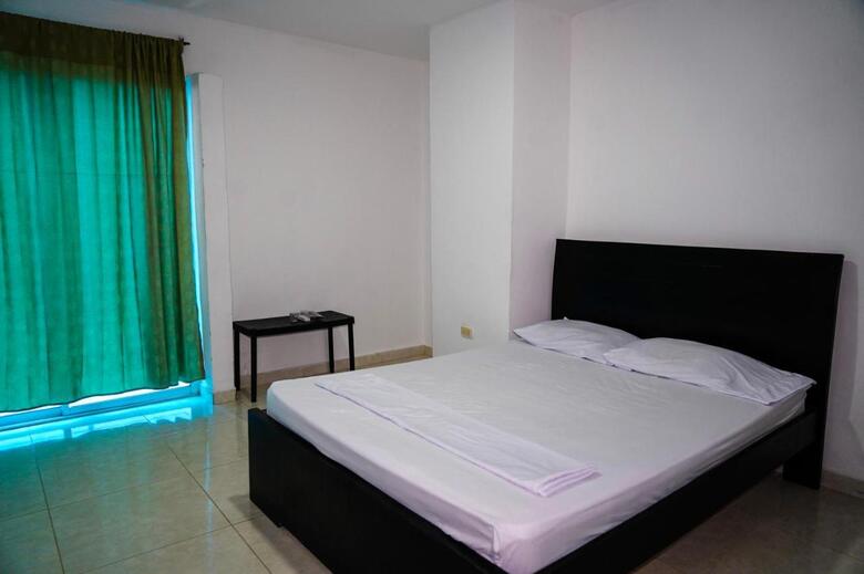 Hotel Jiisot Camarones Inn