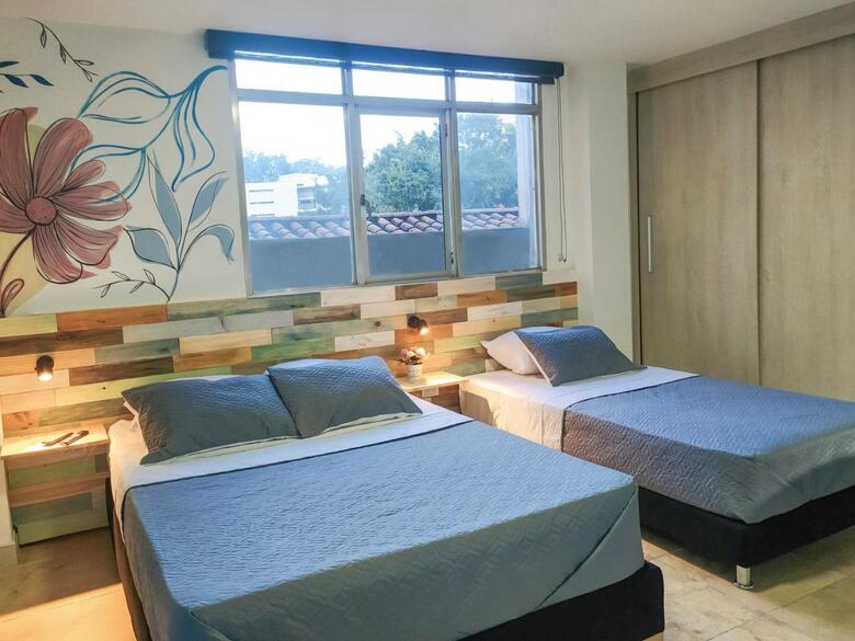 Platinum Hotel
