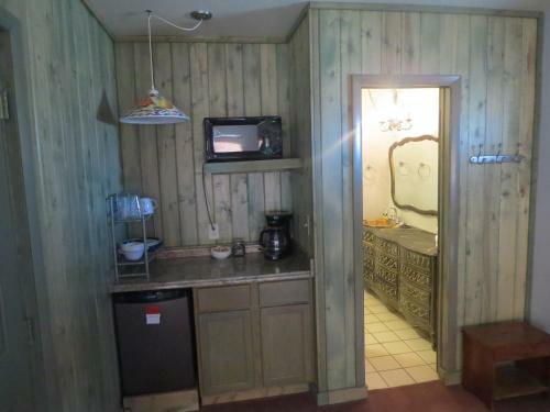Mountain Motel