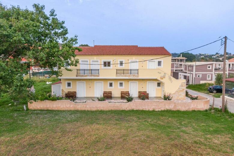 Apartamento Kosmos Hotel St4 In Agios Stefanos
