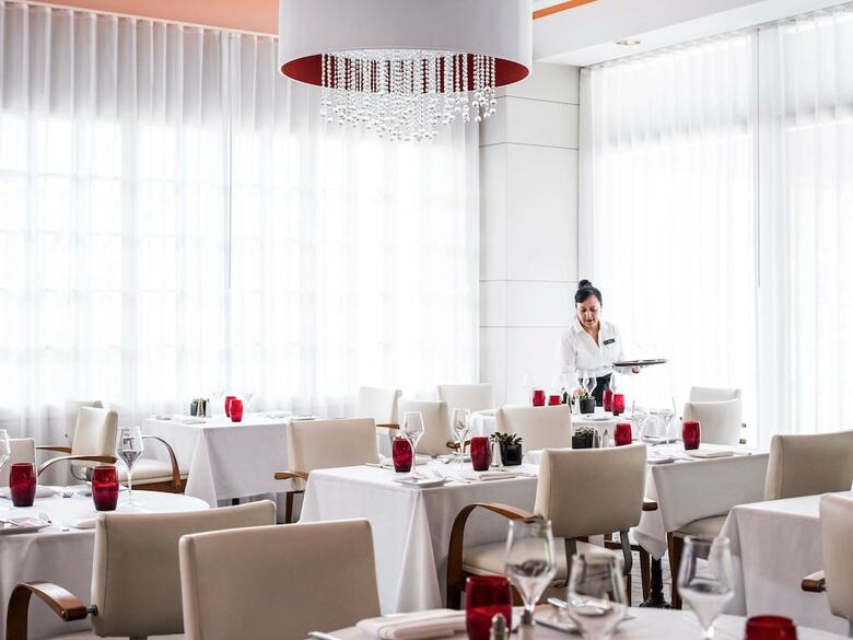 Hotel Pullman Miami Airport