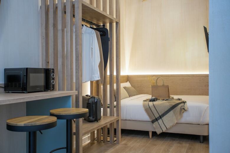 Hostal Nomad Haux Mestalla