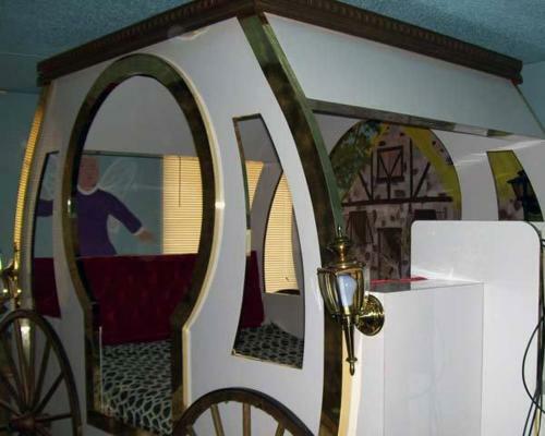 Red Carpet Inn Fanta Suites Hotel