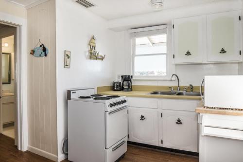 Sun N Fun Beachfront Vacation Rentals