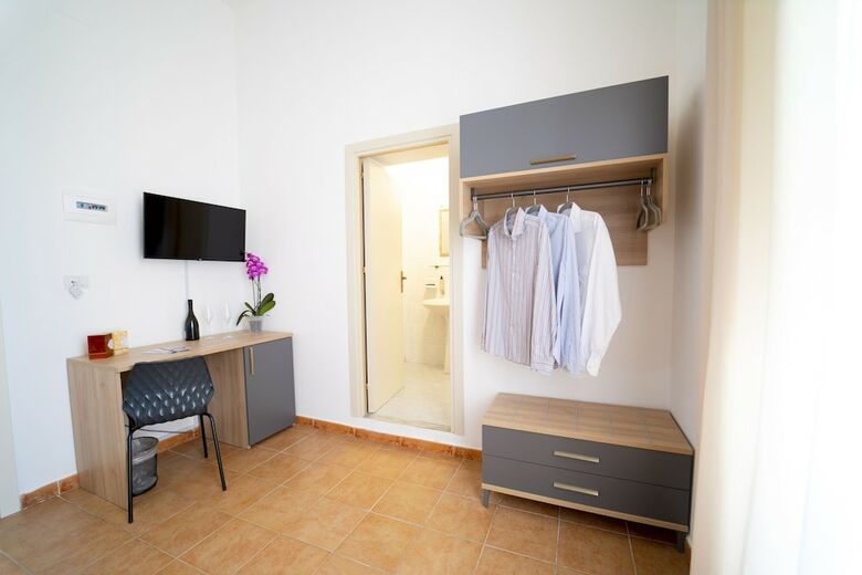 Ballar� Hotel