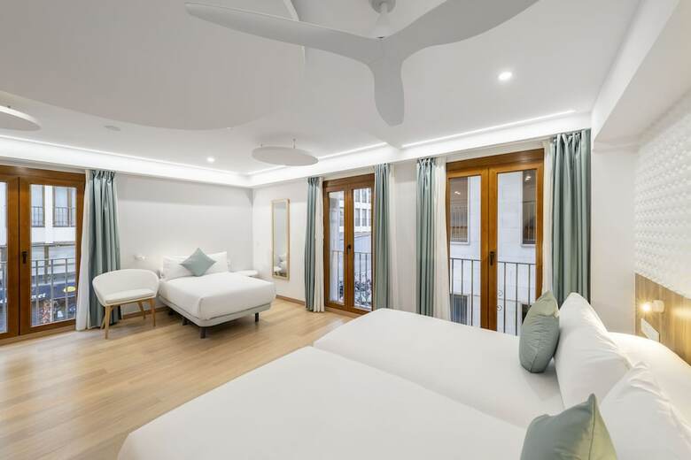 Hotel Odyssey Rooms
