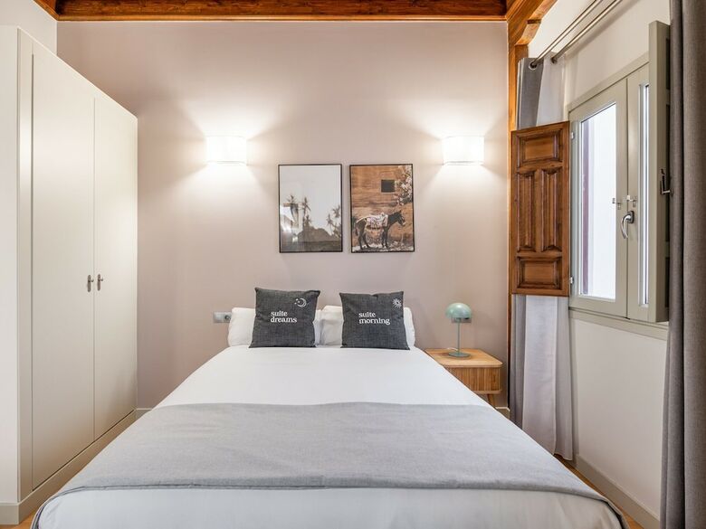 Aparthotel Limehome Granada Calle Mirasol