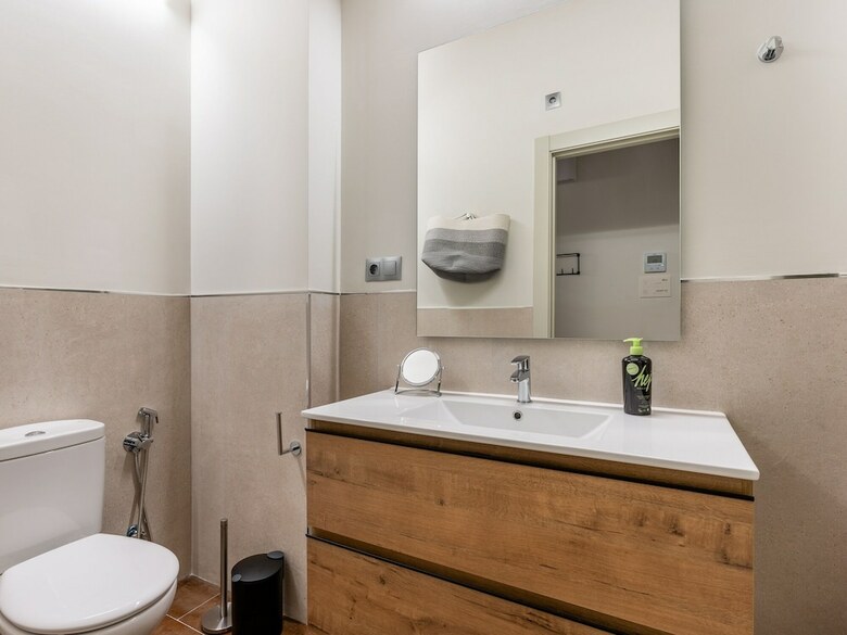 Aparthotel Limehome Granada Calle Mirasol