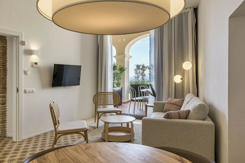 Aparthotel Mas Cusi