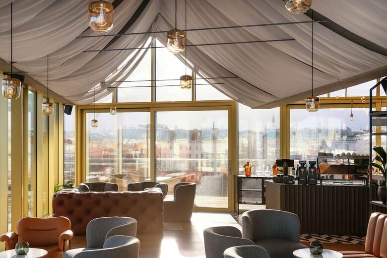 Radisson Red Hotel, Vienna