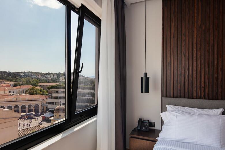 Hotel Athens Tower